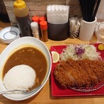 とんかつ檍のカレー屋 いっぺこっぺ - 