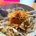 大光楼 - 麺はパリパリ　早く食べないとフニャるよ〜