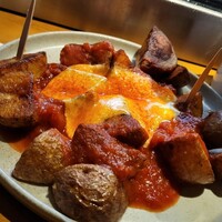 タベルナデエスパーニャフラガンテウーモ - パタタスブラバス