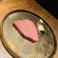 和牛とタン 焼肉 とみ 新橋本店 - 