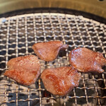 Azabu Juuban Yakiniku Buruzu - 