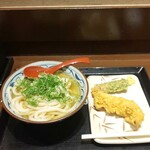 丸亀製麺 - うどんはすぐお腹すくんだよなぁ