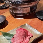 Sumibi Yakiniku Moritsujitei - 