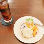 パルファン - アイスコーヒーとケーキ