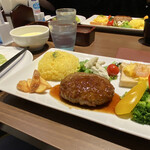 Mitsui Garden Hotel - 料理写真: