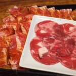 焼肉 しゃぶしゃぶ 食べ放題 はや  - 