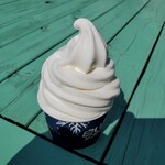 道の駅 スタープラザ芦別 - 料理写真:白い恋人ソフトクリーム