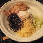 そじ坊 - 冷し月見山かけそば（蕎麦団子付）（おろしわさび） 670円