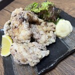 寿司・海鮮 すけろく - 鶏の唐揚げ(780円※税抜) 仕入れ状況により内容は変更する可能性があります