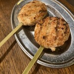 やきとり 河崎屋 - ジャンボつくね！マァそこまで大きくないかな　想像してたよりは。。！