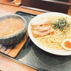 Tsuke Mem Maru Wa - 丸和つけ麺 全部のせ