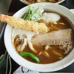 Oni Ha Soto Fuku Ha Uchi - １日２０食限定　極厚角煮・海老天・温玉入りカレーうどん　１４００円　【　２０１３年８月　】