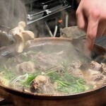 中津をにく - 【 テールキノコ鍋 】