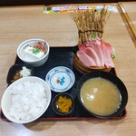 目利きの銀次 - 『まぐろ刺身定食』