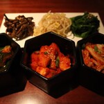 よろにく - ナムル　キムチ3種