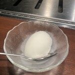 天空焼肉 星遊山 - 季節のジェラート