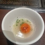 天空焼肉 星遊山 - 黒毛和牛サーロインの焼き好き卵