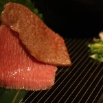 よろにく - 炙り刺身