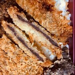 鯨専門店 くらさき - 鯨カツ