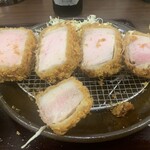 肉屋食堂 たけうち - 断面