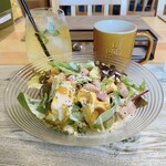 N-TANACAFE - サラダワッフル(ベーコン)、コーンスープ、レモンソーダ