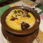 インド宮廷料理 Mashal - ダムビルヤーニー