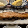 炭火焼魚定食と釜戸ごはん 天四食堂