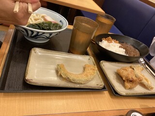 瀬戸うどん - カレーとうどんと天ぷらと（＾∇＾）