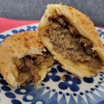 西麻布 焼肉 X - 次の日に 説明通りに焼いたカレーパン もっちり とても美味しかった