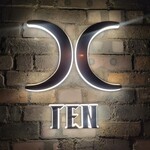 西麻布 焼肉 X - お店のロゴ 素敵 かっこいいです