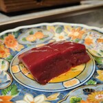 西麻布 焼肉 X - 焼く前のレバー ため息が出るほど美しい