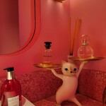 西麻布 焼肉 X - お手洗いの可愛いオブジェ 