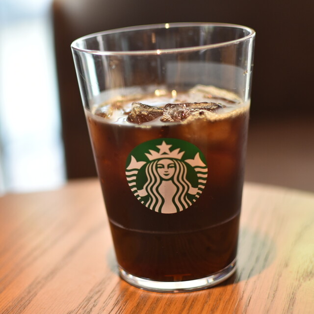 Starbucks - 亜矢佳 Japan - POV your Japanese girl crush works at Starbucks but