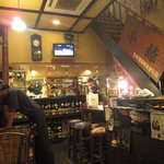 お好み焼き てんご - 入口側から