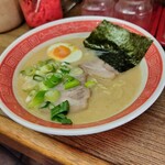 九州ラーメン 銀嶺 - 半ラーメン