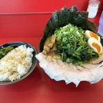 横浜ラーメン 相馬家 - 特撰ラーメン味噌変更麺硬めチャーシュー×2マシ、ライス