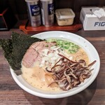 Akariya - とんしおラーメン