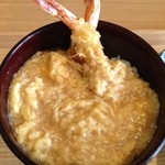 京うどん 生蕎麦 岡北 - 天とじ丼、1200円、海老がぷりぷり！