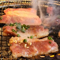 老舗精肉店直送 千種焼肉 飛騨牛の奴隷 千種店 - 