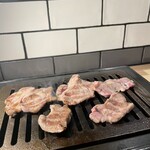 焼肉ダイニング MEGUMI - 