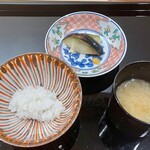 澤田 - ご飯：近江米(ミルキークイーン) 泉州水茄子 佐賀県東一の米味噌の味噌汁