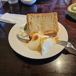 ダイニングカフェ マップス - 