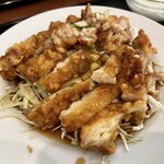金沢飯店 - 本日のランチ(鶏の唐揚ユーリンソースかけ)
