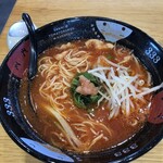 元祖トマトラーメンと辛めんと元祖トマトもつ鍋 三味 - 