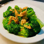 broccoli garlic sauce