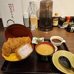 肉屋食堂 たけうち - 