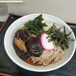 立喰いそば 山吹 - 冷ぶっかけそば大盛椎茸