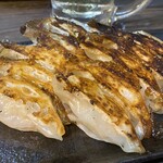 Gyo-Zano Katsu - 餃子の黒