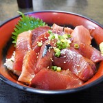 KANSEI - マグロとカツオの漬丼