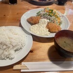 味工房 - シーフードランチ（サーモンフライ） 700